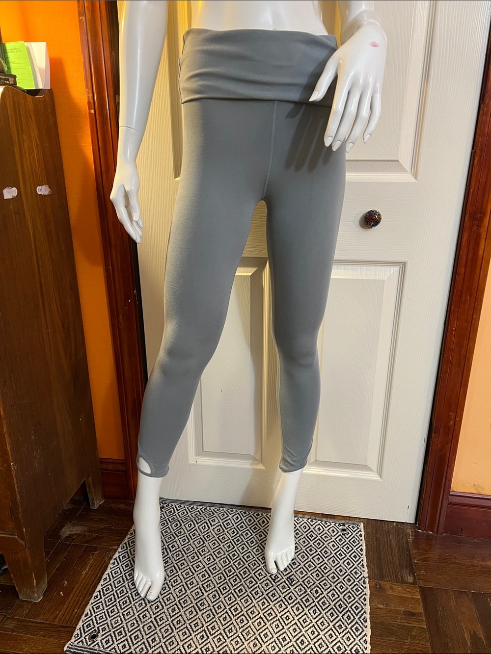 Free People Green Grey Leggings women’s size small.